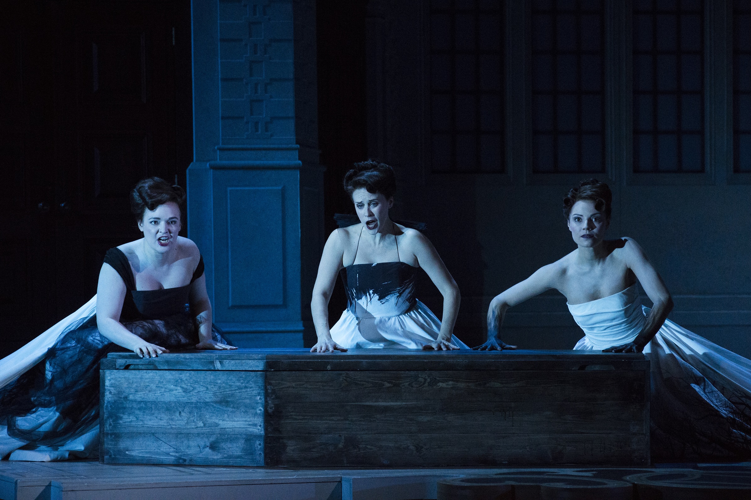 Lucy Hall, Elizabeth Cragg and Laura Zigmantaite in Ariadne auf Naxos. Scottish Opera 2018. Credit Richard Campbell..jpg