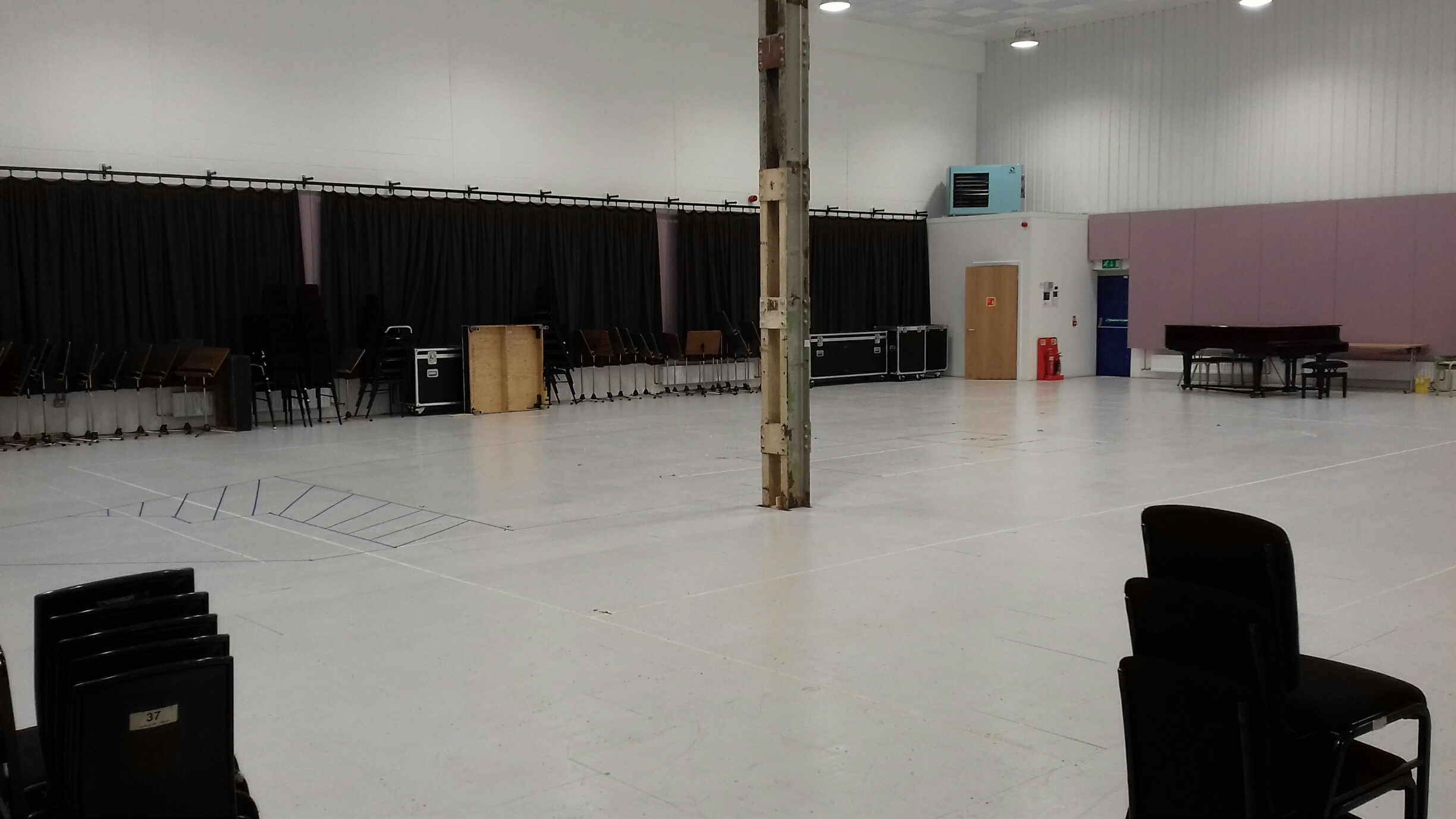 Silver Cloud Studio 1