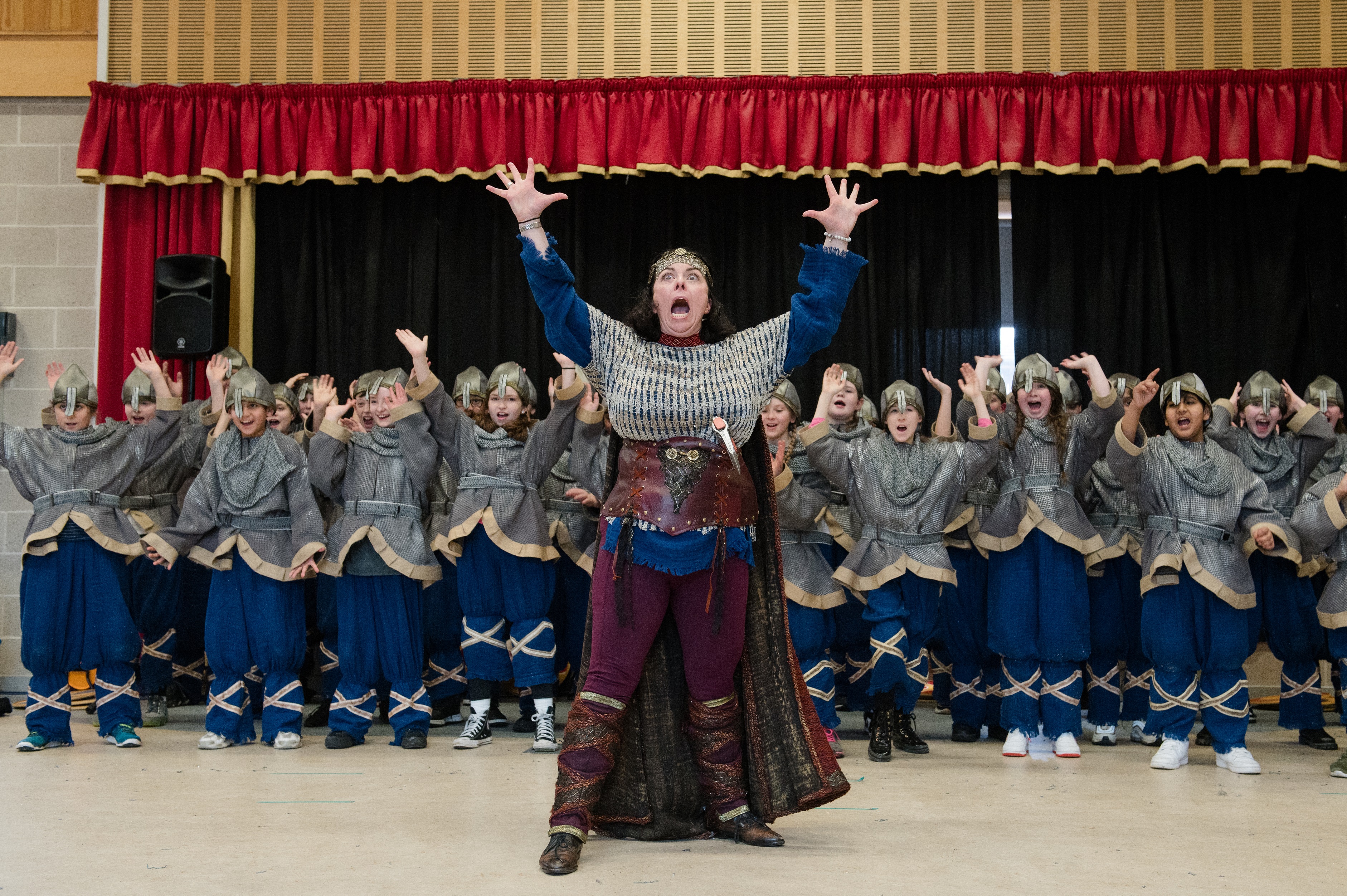 Pupils From Tinto Primary In Glasgow Performing Vikings! The Quest For The Dragon’S Treasure. Credit Julie Broadfoot. (5)
