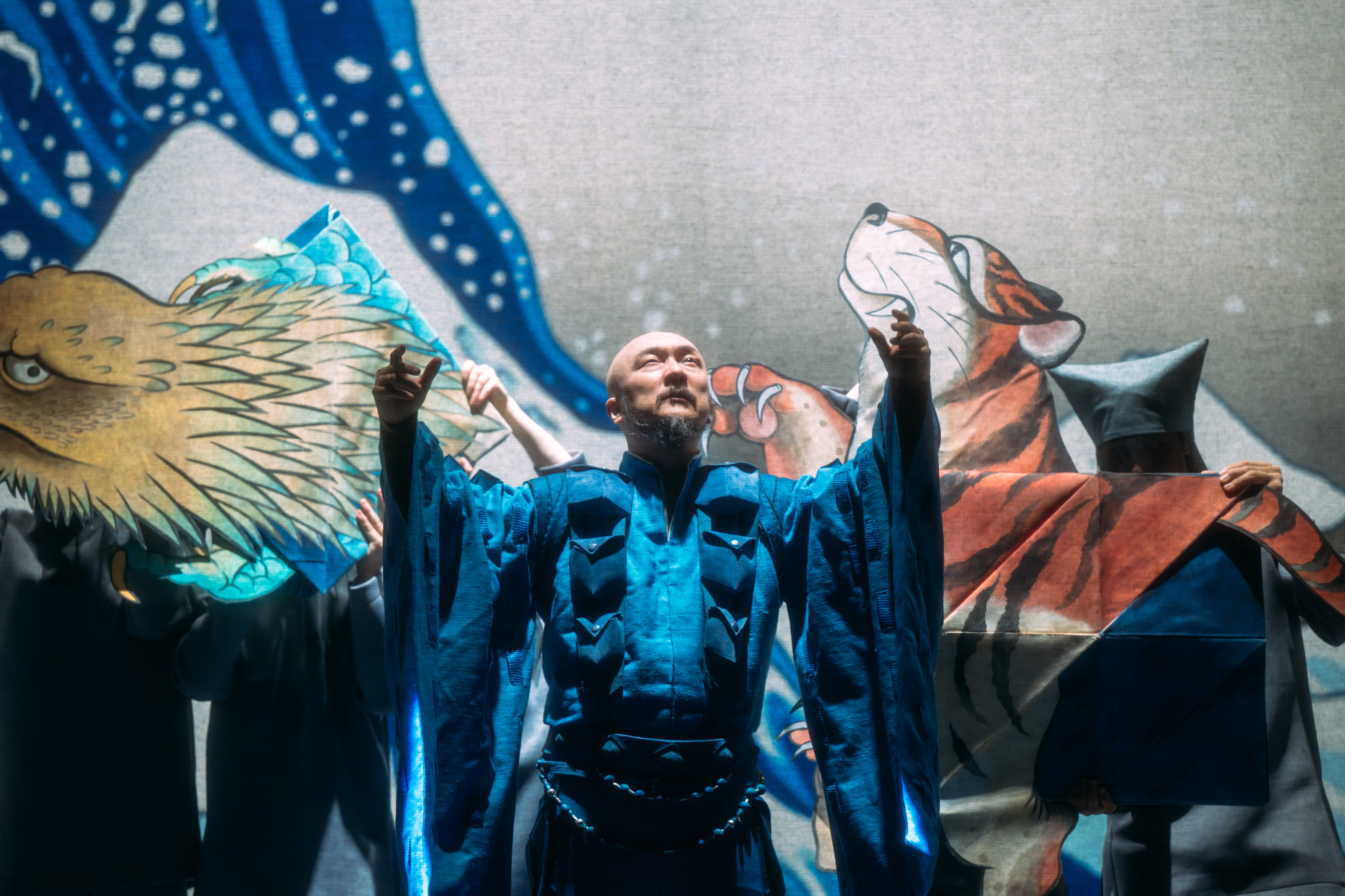 Daisuke Ohyama (Katsushika Hokusai) In Scottish Opera's Production Of The Great Wave. Credit Mihaela Bodlovic.. (1)